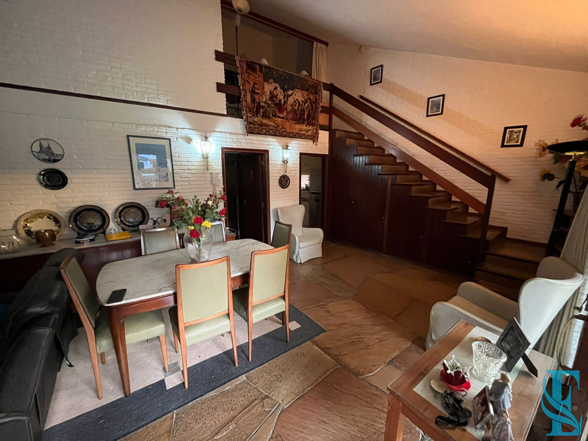 Casa ID.487 - Vende casa de 3 dormitorios en Pinares, Punta del Este 