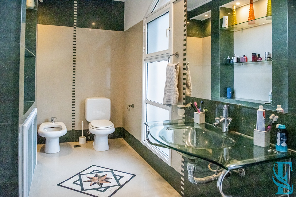 Casa ID.465 - Casa en Venta de 4 dormitorios en San Rafael , Punta del este 