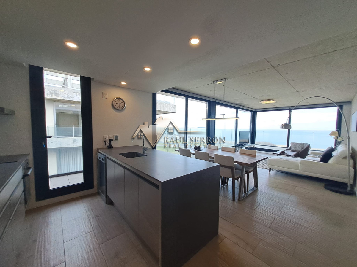 Apartamento ID.2405 - VENTA DE APARTAMENTO DE 3 DORMITORIOS FRENTE AL MAR EN EDIFICIO FRENTE WALMER LAGOON 