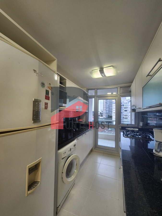 Apartamento ID.103 - Departamento en venta en Seasons Tower, a metros del mar.