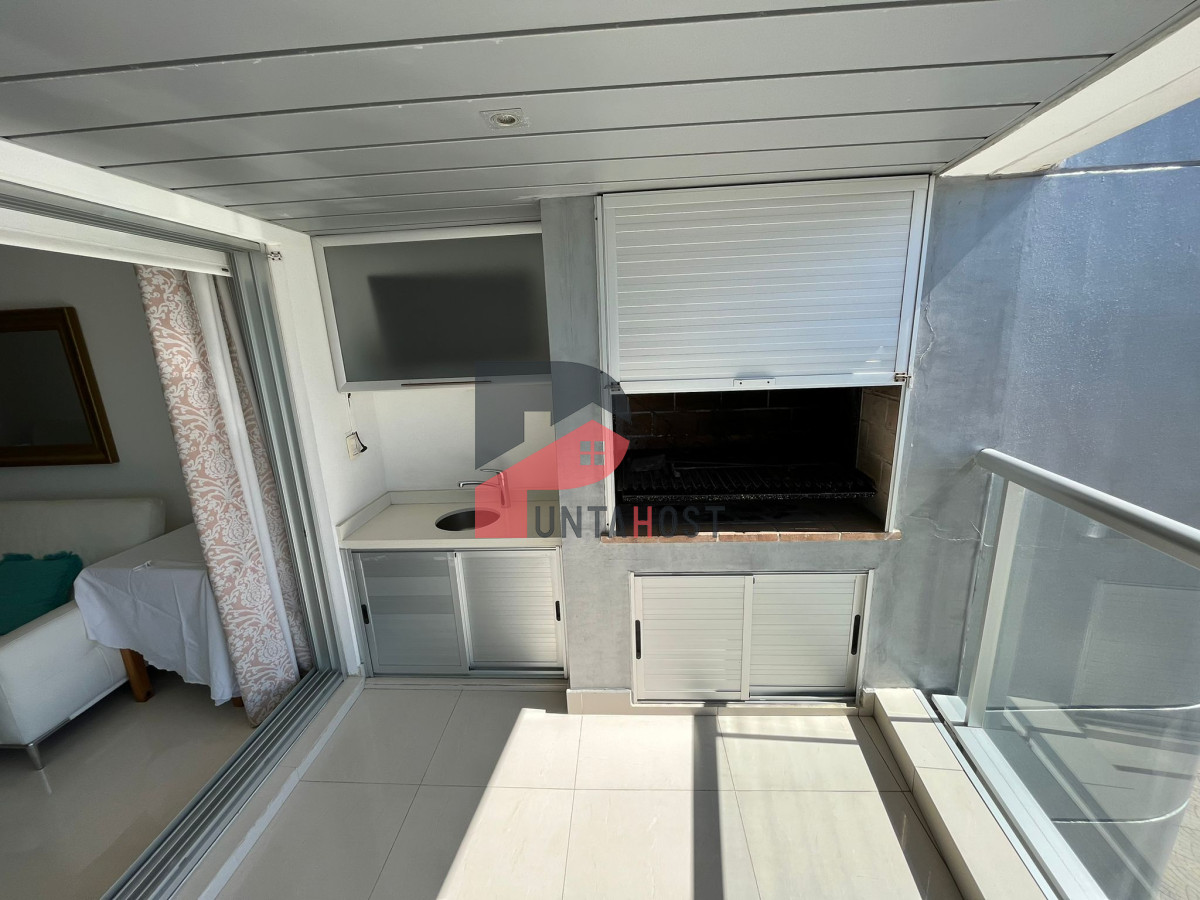 Apartamento ID.104 - Apartamento en venta de  2 dormitorios en Punta Del Este - Miami Boulevard
