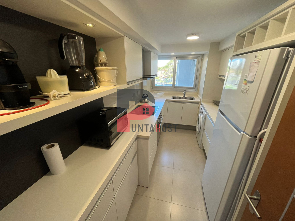 Apartamento ID.104 - Apartamento en venta de  2 dormitorios en Punta Del Este - Miami Boulevard