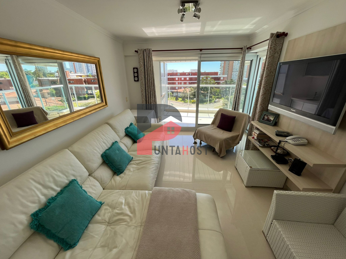 Apartamento ID.104 - Apartamento en venta de  2 dormitorios en Punta Del Este - Miami Boulevard