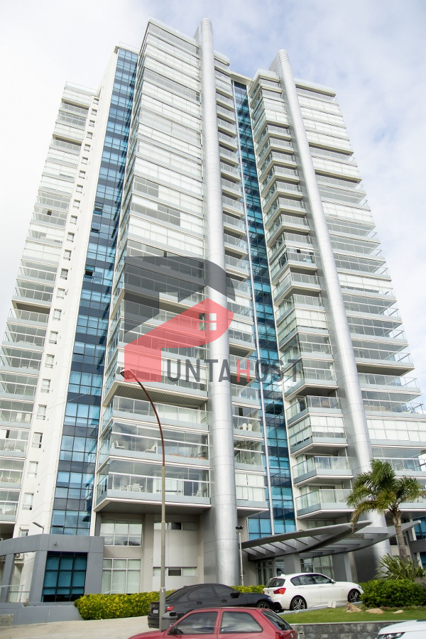 Apartamento ID.104 - Apartamento en venta de  2 dormitorios en Punta Del Este - Miami Boulevard