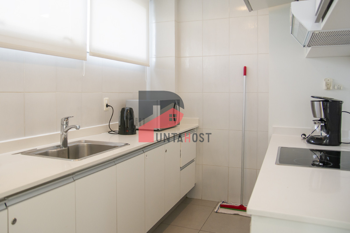 Apartamento ID.104 - Apartamento en venta de  2 dormitorios en Punta Del Este - Miami Boulevard