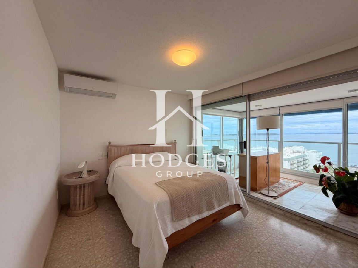 Apartamento ID.178 - Apartamento en peninsula con vistas hacia la bahia Punta del este