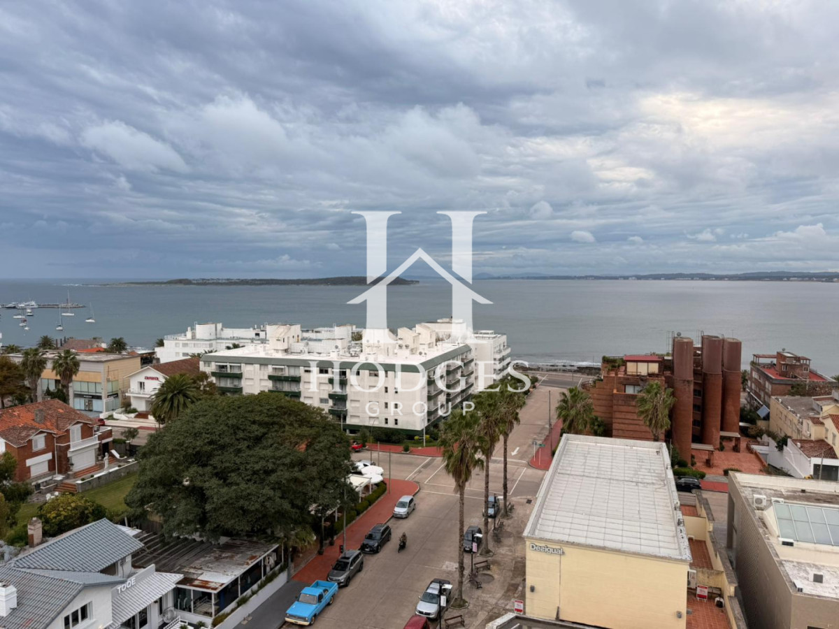 Apartamento ID.178 - Apartamento en peninsula con vistas hacia la bahia Punta del este