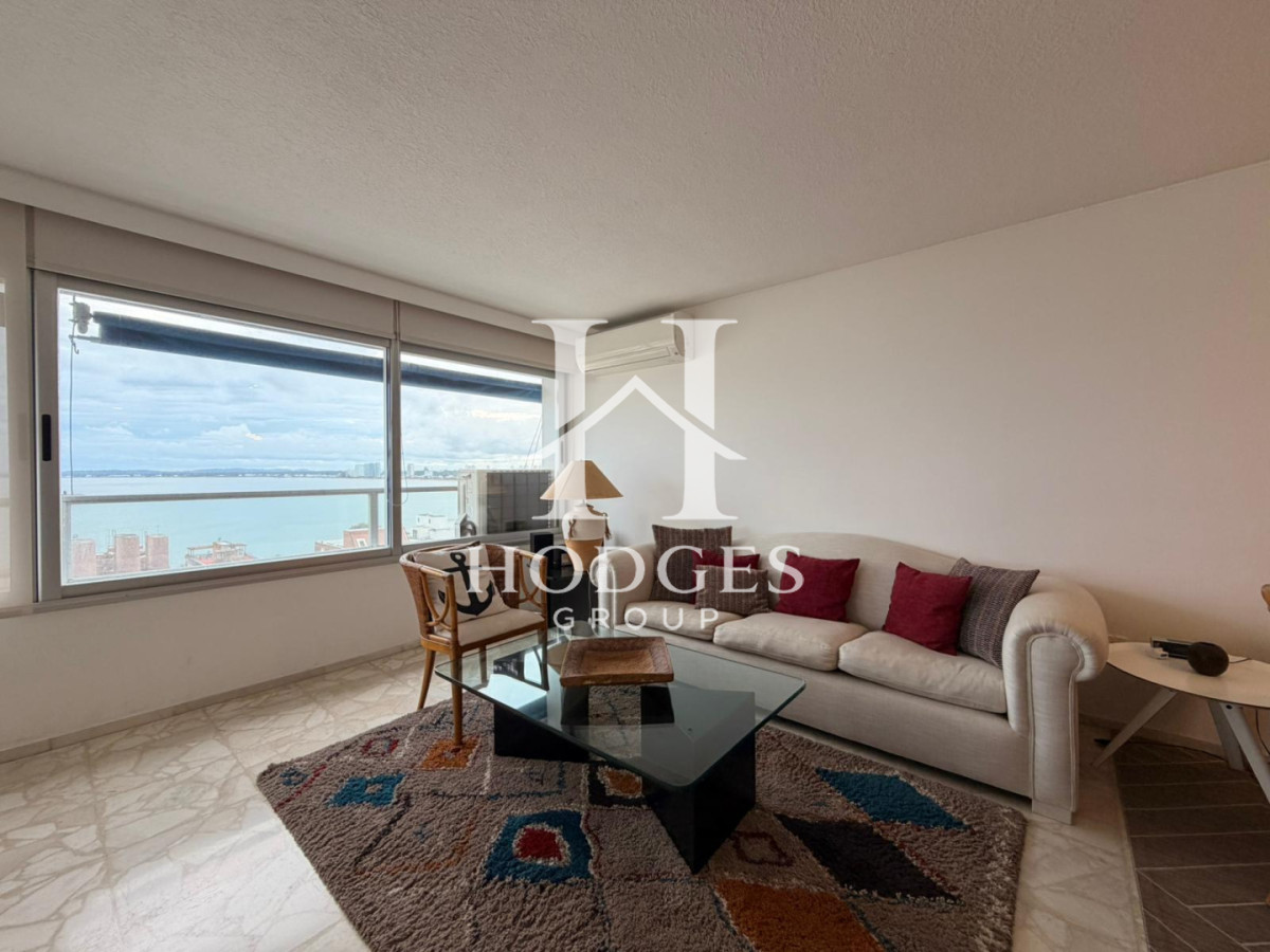 Apartamento ID.178 - Apartamento en peninsula con vistas hacia la bahia Punta del este