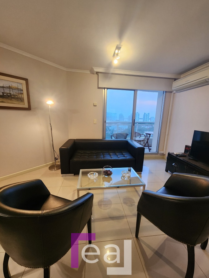 Apartamento ID.205 - Apartamento de 2 dormitorios en Brava. Punta del Este