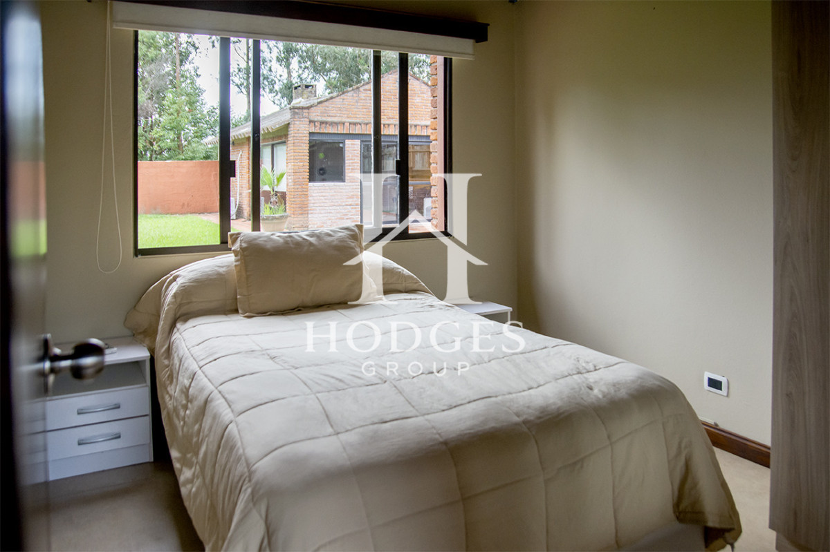 Casa ID.107 - En venta casa de 3 Dormitorios en Jardines de Córdoba con Barbacoa 
