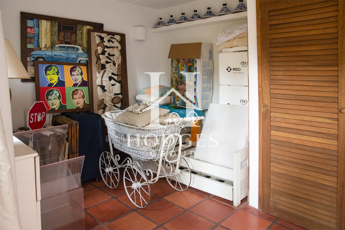 Casa ID.218 - En venta casa de 1 dormitorio con dependencia en Cantegril