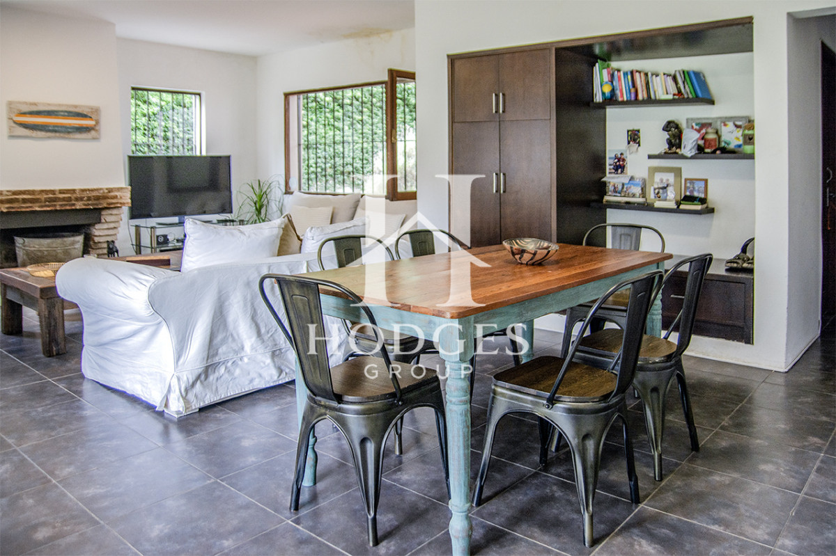 Casa ID.59 - Excelente chalet de 5 dormitorios en venta a pasos de Playa Mansa Punta del Este