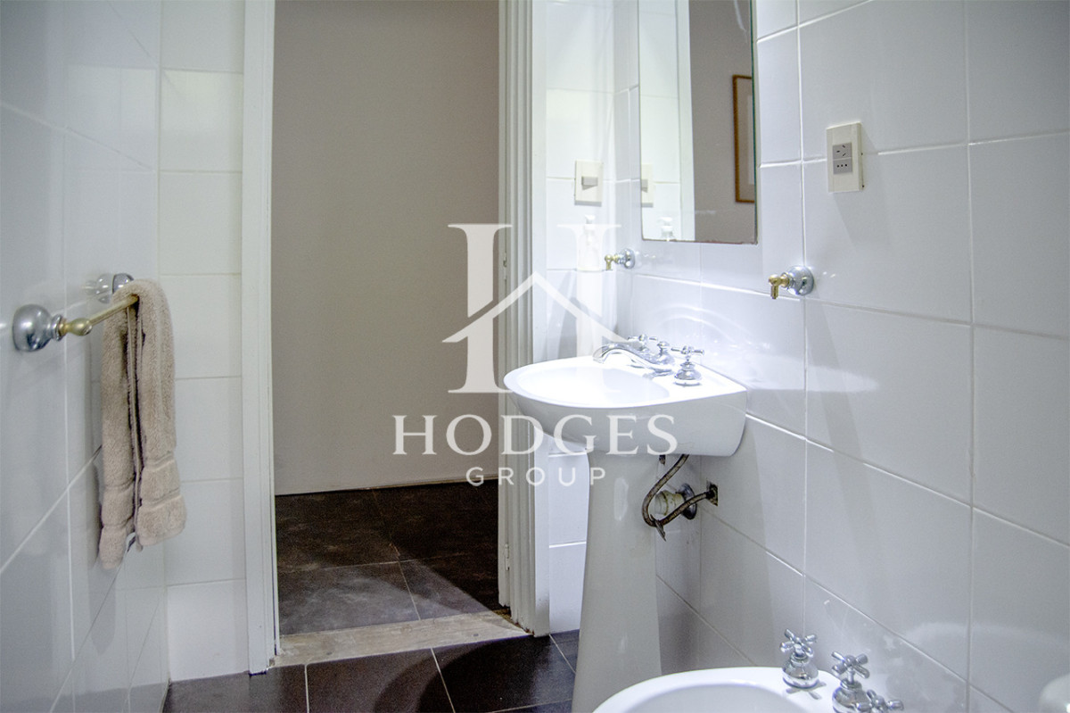 Casa ID.59 - Excelente chalet de 5 dormitorios en venta a pasos de Playa Mansa Punta del Este