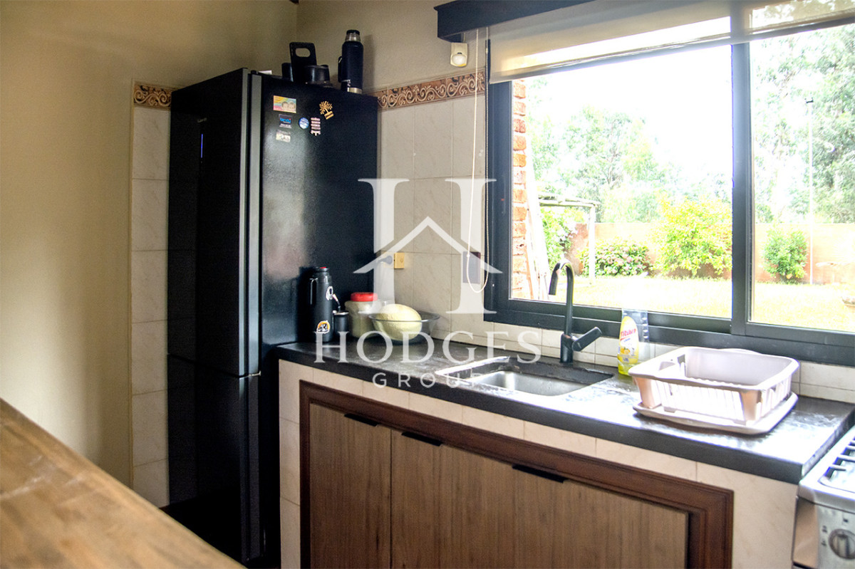 Casa ID.107 - En venta casa de 3 Dormitorios en Jardines de Córdoba con Barbacoa 