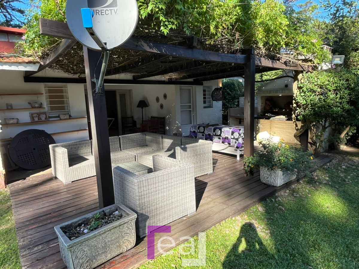 Casa ID.265 - Casa en impecable estado, de 3 dormitorios en San Rafael Punta del Este 