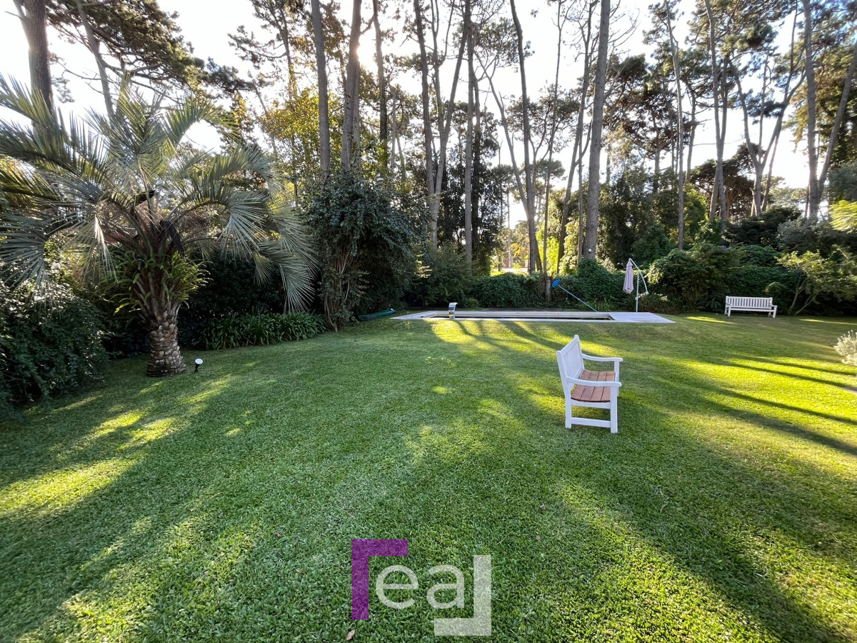 Casa ID.265 - Casa en impecable estado, de 3 dormitorios en San Rafael Punta del Este 