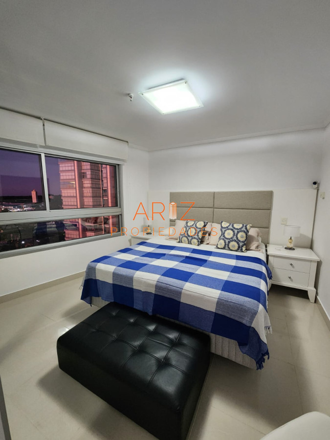 Apartamento ID.2134 - MIAMI BOULEVARD, PUNTA DEL ESTE, PLAYA MANSA, DOS DORMITORIOS , PRIMERAS PARADAS 