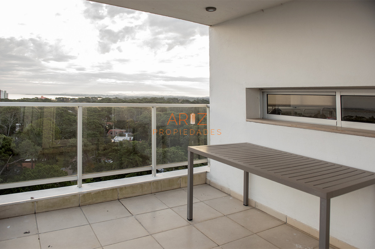 Apartamento ID.2050 - Venta apartamento 3 dormitorios Roosevelt  Punta del Este TODOS LOS SERVICIOS BAJOS GASTOS COMUNES