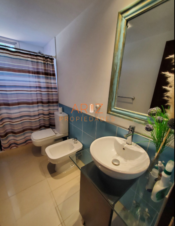 Apartamento ID.2283 - Vende apartamento de 3 dormitorios con vista a un agradable entorno, en Punta del Este.
