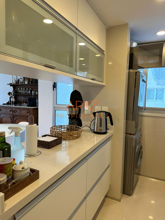 Apartamento ID.2104 - En venta apartamento de 2 Dormitorios en Punta del Este