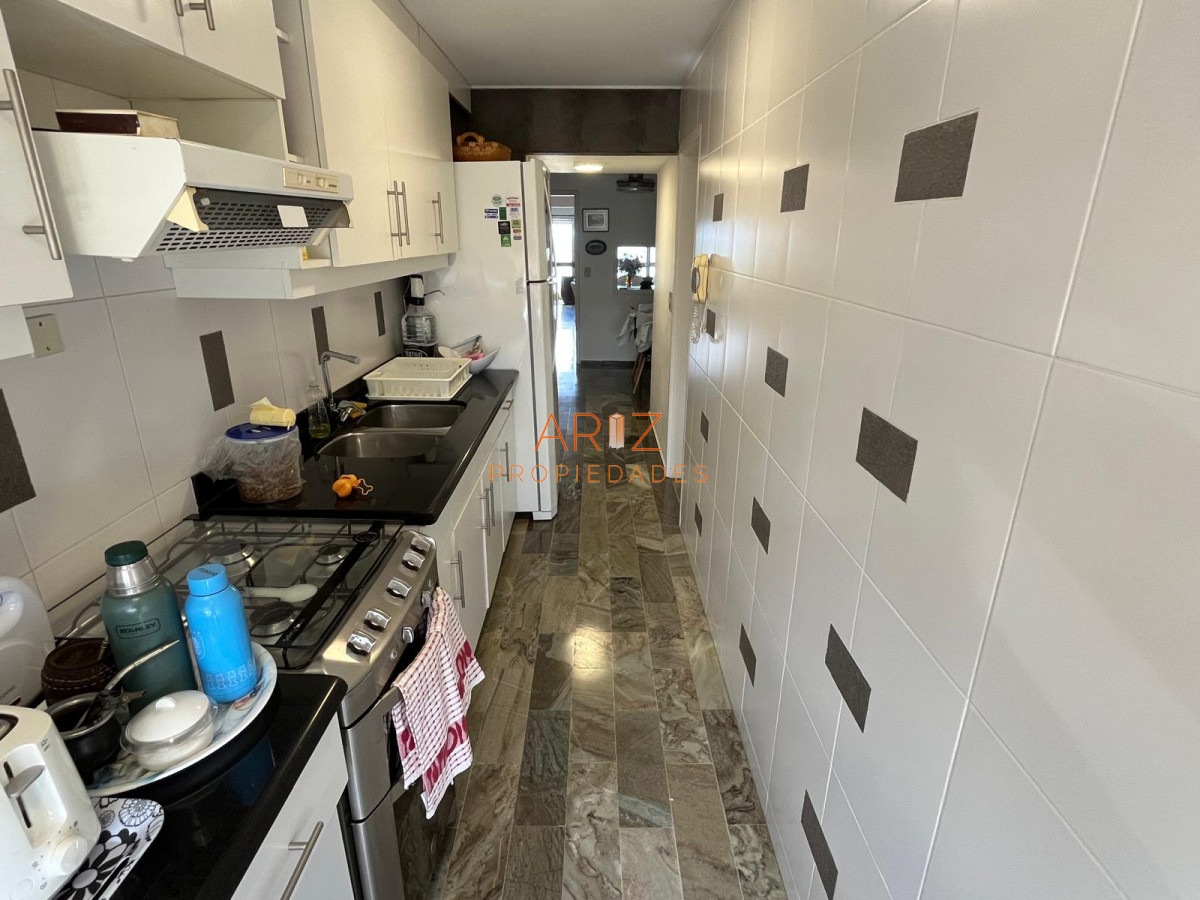 Apartamento ID.2291 - Apartamento en Venta, 3 dormitorios y servicio, en Playa Brava, Punta del Este