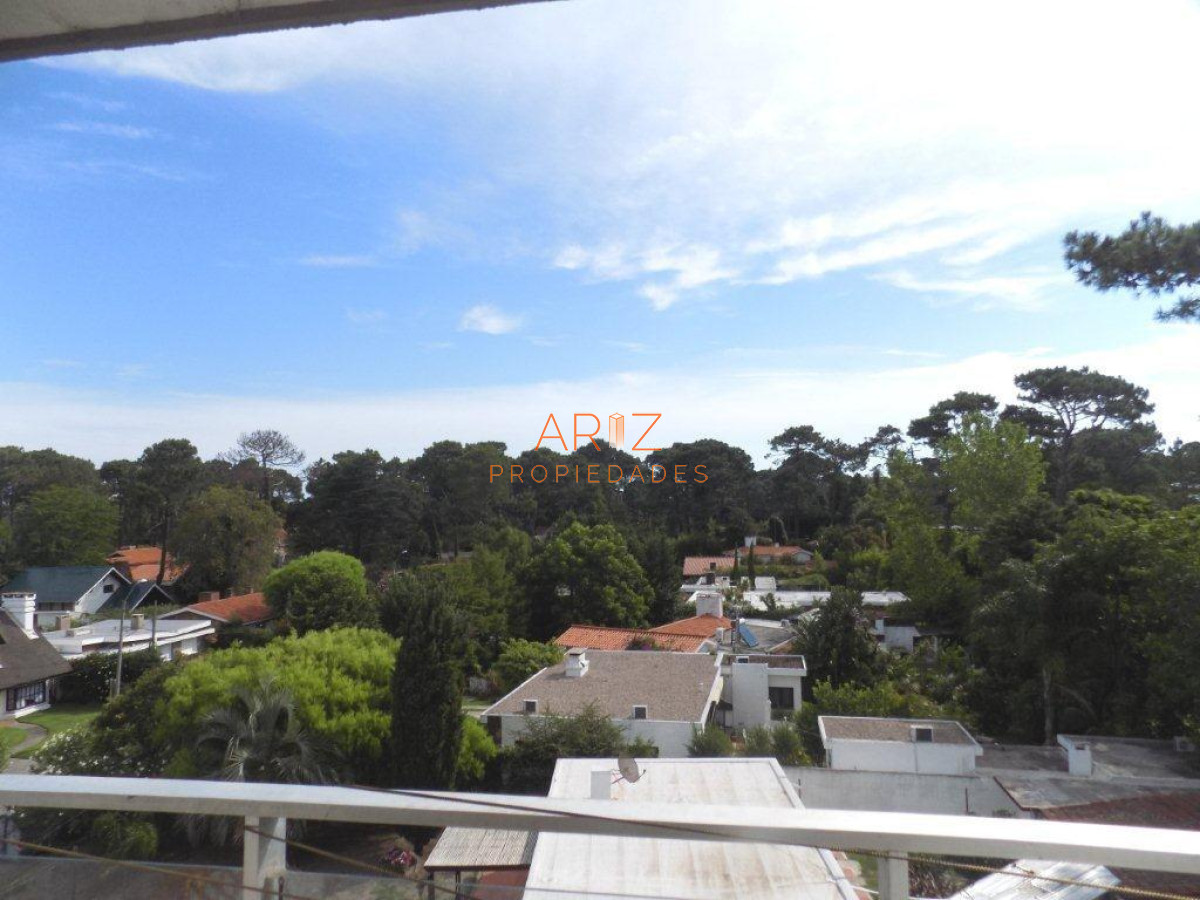 Apartamento ID.1870 - Vende apartamento de 1 dormitorio, balcon con excelente vista en Roosevelt- Punta Este