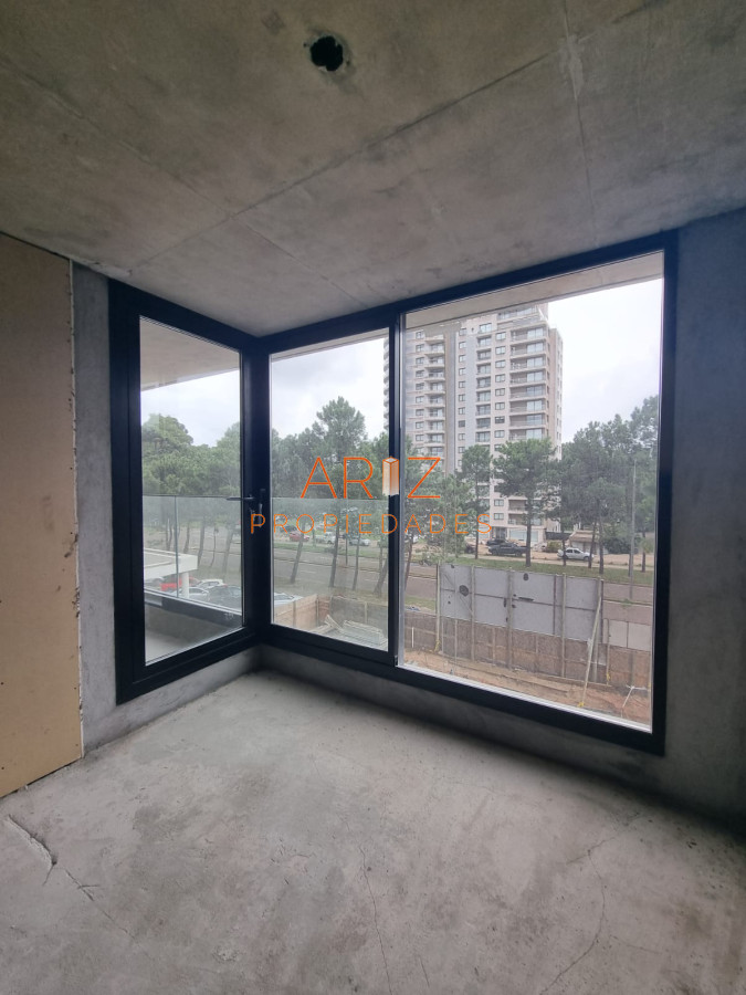 Apartamento ID.2333 - A ESTRENAR venta hermoso departamento en Punta del Este. Ideal para renta.