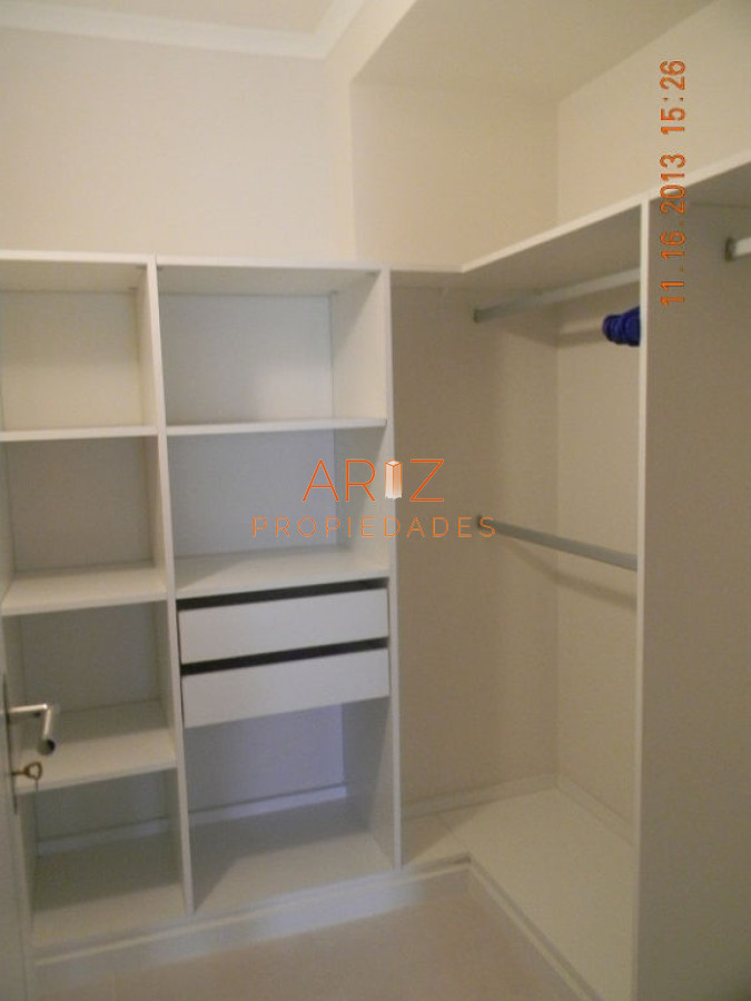Apartamento ID.1995 - VENTA APARTAMENTO 2 DORMITORIOS 2 BAÑOS TODOS LOS SERVICIOS en Punta del Este
