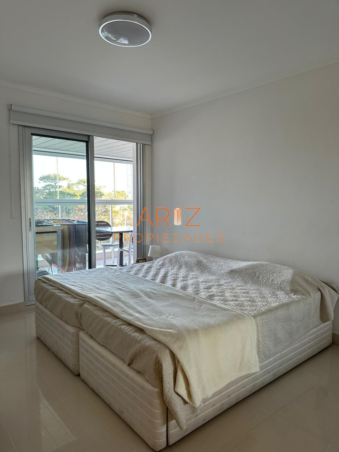 Apartamento ID.2104 - En venta apartamento de 2 Dormitorios en Punta del Este