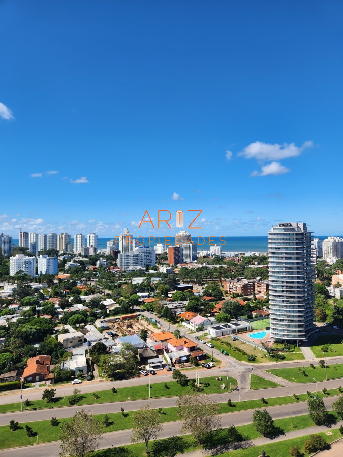 Apartamento ID.1751 - ALQUILER ANUAL Y VENTA Miami Boulevard II, departamento de 2 dormitorios, terraza con parrillero.