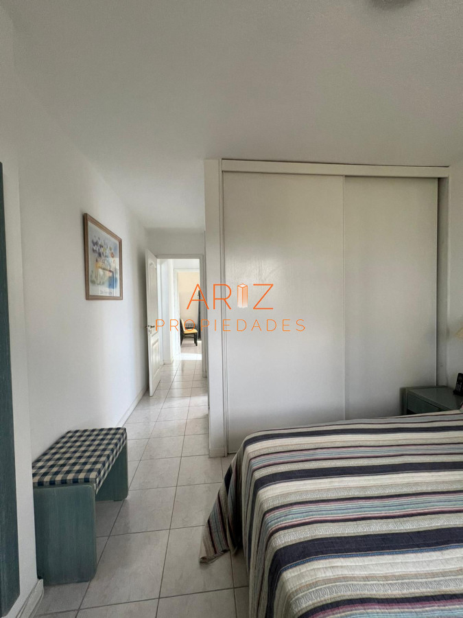 Apartamento ID.2376 - Venta Apartamento de 2 dormitorios en zona Roosevelt, Punta del este 