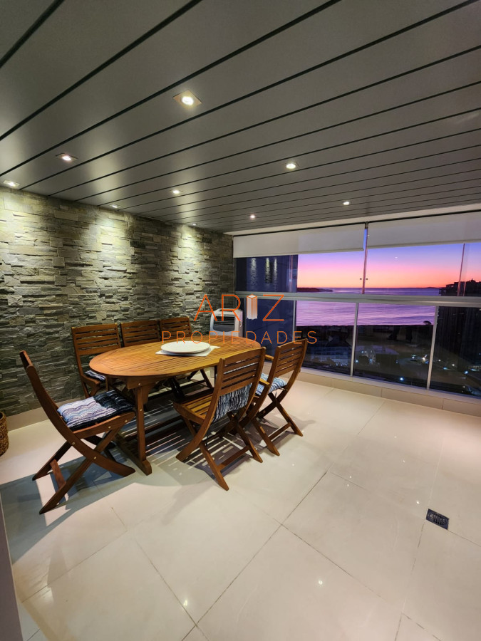 Apartamento ID.2134 - MIAMI BOULEVARD, PUNTA DEL ESTE, PLAYA MANSA, DOS DORMITORIOS , PRIMERAS PARADAS 