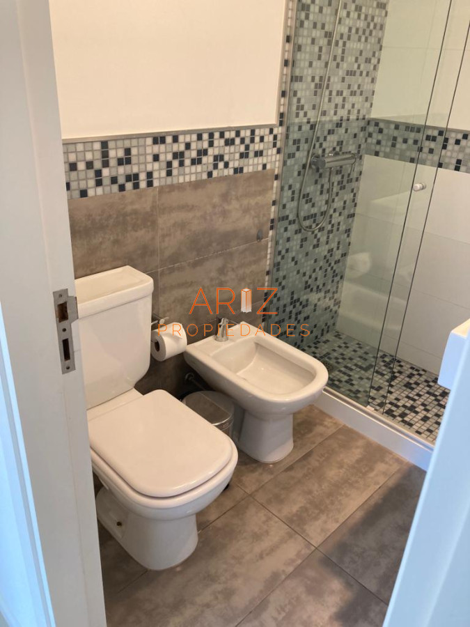 Apartamento ID.1902 - VENTA APARTAMENTO 2 DORMITORIOS 2 BAÑOS AIDY GRILL PUNTA DEL ESTE A PASOS DEL MAR