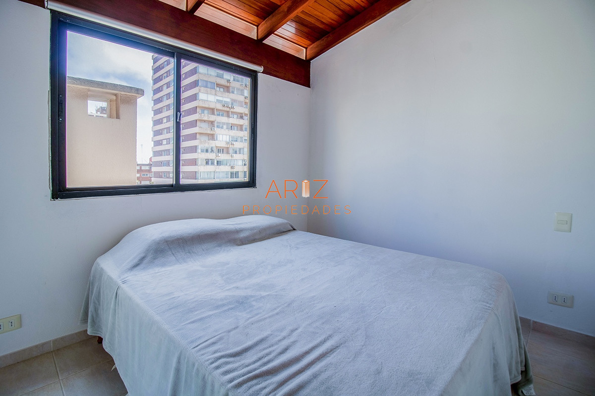 Apartamento ID.1765 - Apartamento en Venta de 3 dormitorios en Edificio Palm Beach . Peninsula , Punta del este 