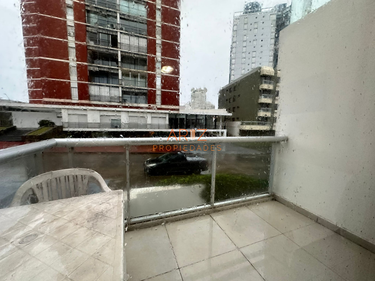 Apartamento ID.1889 - Apartamento en venta, 1 dormitorio en Península, Punta del Este