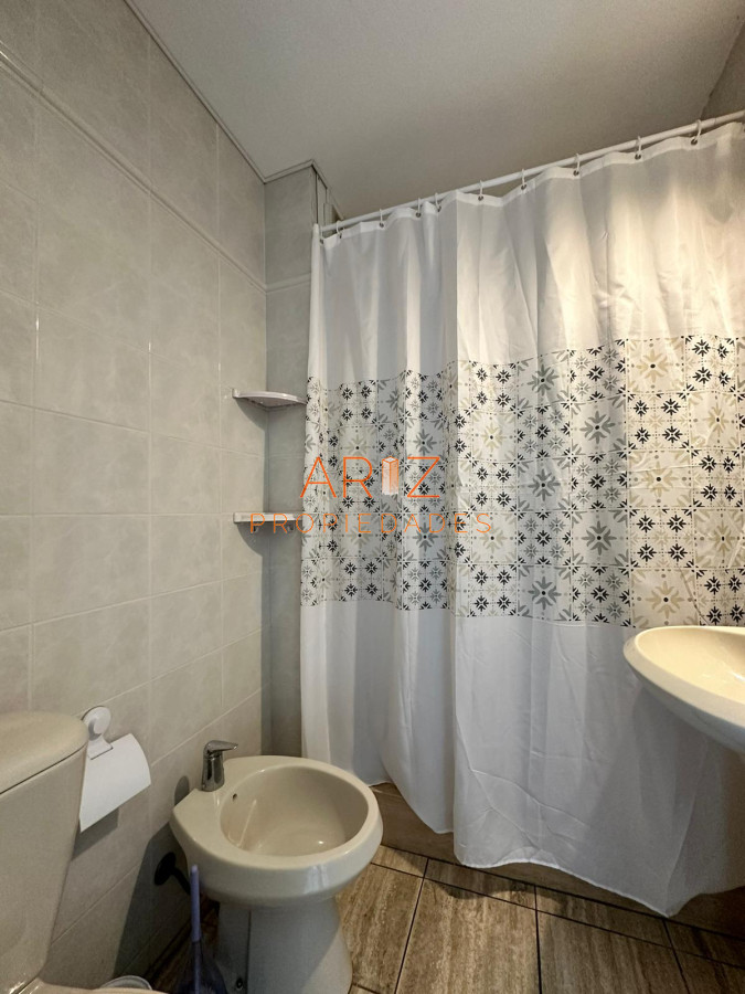 Apartamento ID.1951 - Apartamento de 1 dormitorio en Venta en Av. Roosevelt , Punta del este 
