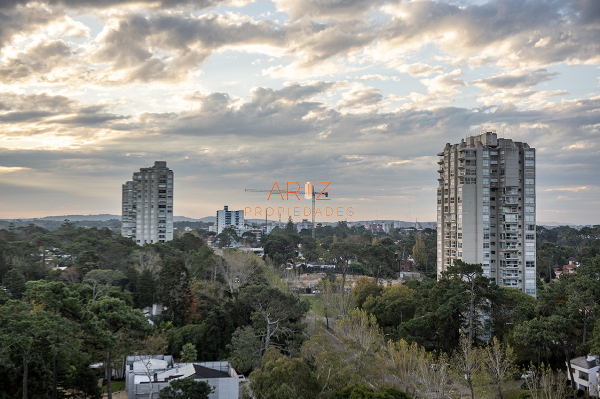 Apartamento ID.2050 - Venta apartamento 3 dormitorios Roosevelt  Punta del Este TODOS LOS SERVICIOS BAJOS GASTOS COMUNES