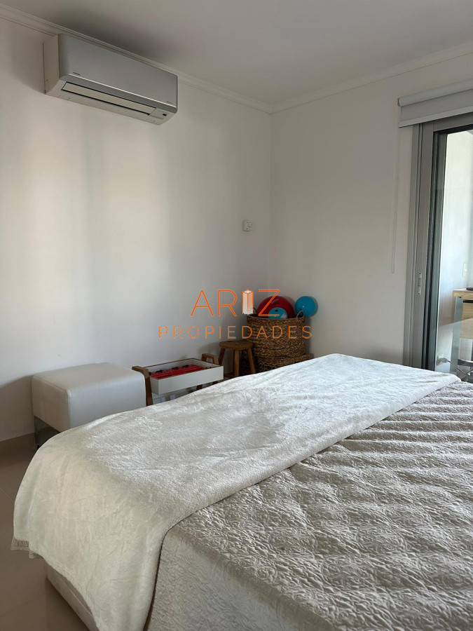 Apartamento ID.2104 - En venta apartamento de 2 Dormitorios en Punta del Este