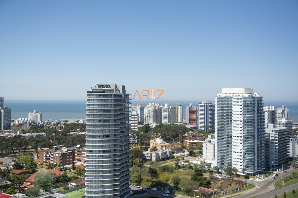 Apartamento ID.1751 - ALQUILER ANUAL Y VENTA Miami Boulevard II, departamento de 2 dormitorios, terraza con parrillero.