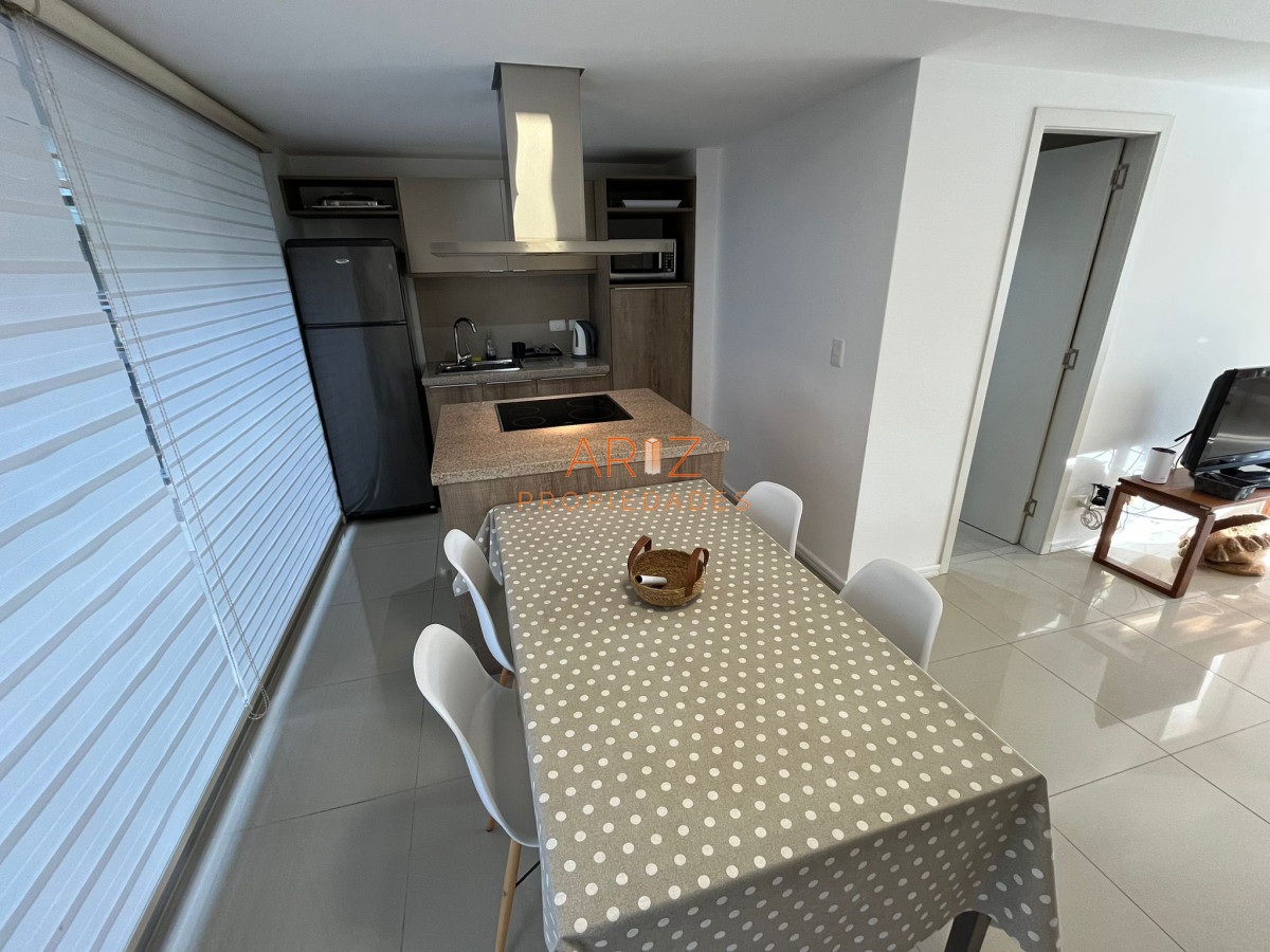 Apartamento ID.1810 - Vende apartamento de 1 dormitorio en Gala Puerto , Punta del Este 