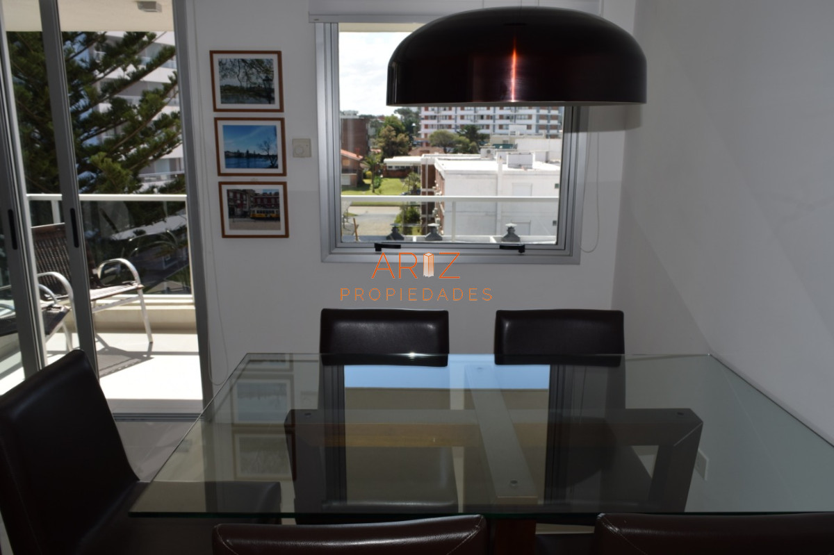 Apartamento ID.1902 - VENTA APARTAMENTO 2 DORMITORIOS 2 BAÑOS AIDY GRILL PUNTA DEL ESTE A PASOS DEL MAR