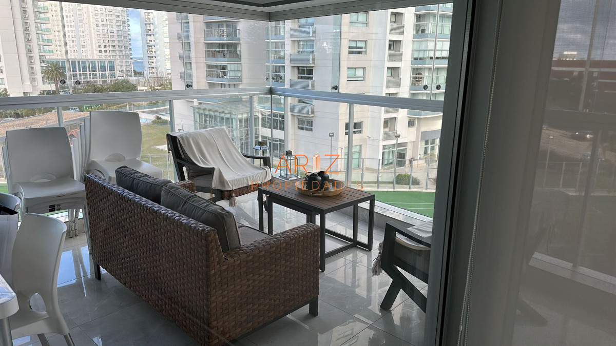 Apartamento ID.2271 - Vende departamento en Mansa de 3 dormitorios, con buena iluminacion.