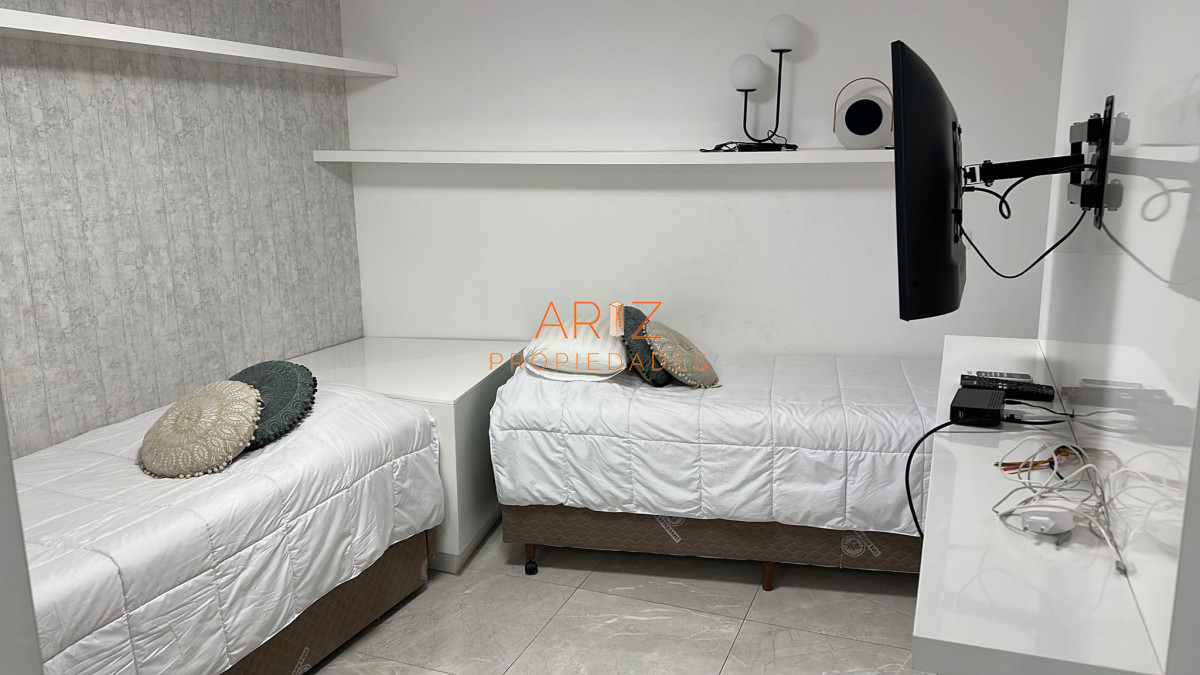 Apartamento ID.2271 - Vende departamento en Mansa de 3 dormitorios, con buena iluminacion.