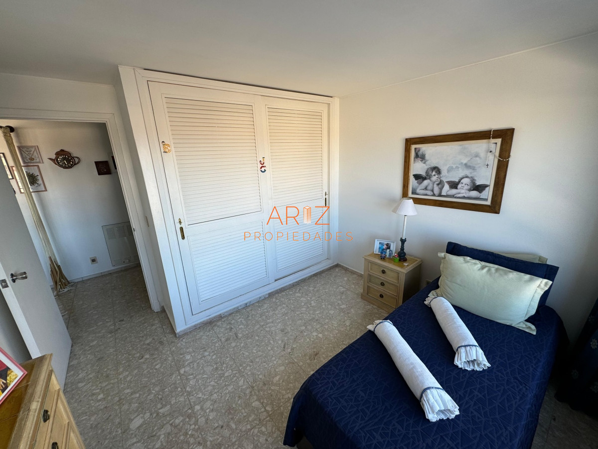 Apartamento ID.1934 - Apartamento de 1 dormitorio en venta en Peninsula, Punta del Este