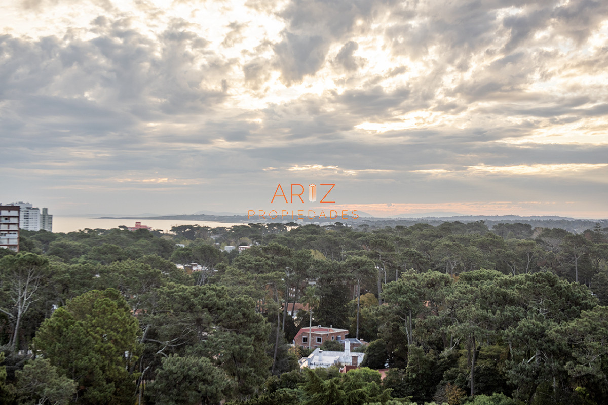 Apartamento ID.2050 - Venta apartamento 3 dormitorios Roosevelt  Punta del Este TODOS LOS SERVICIOS BAJOS GASTOS COMUNES