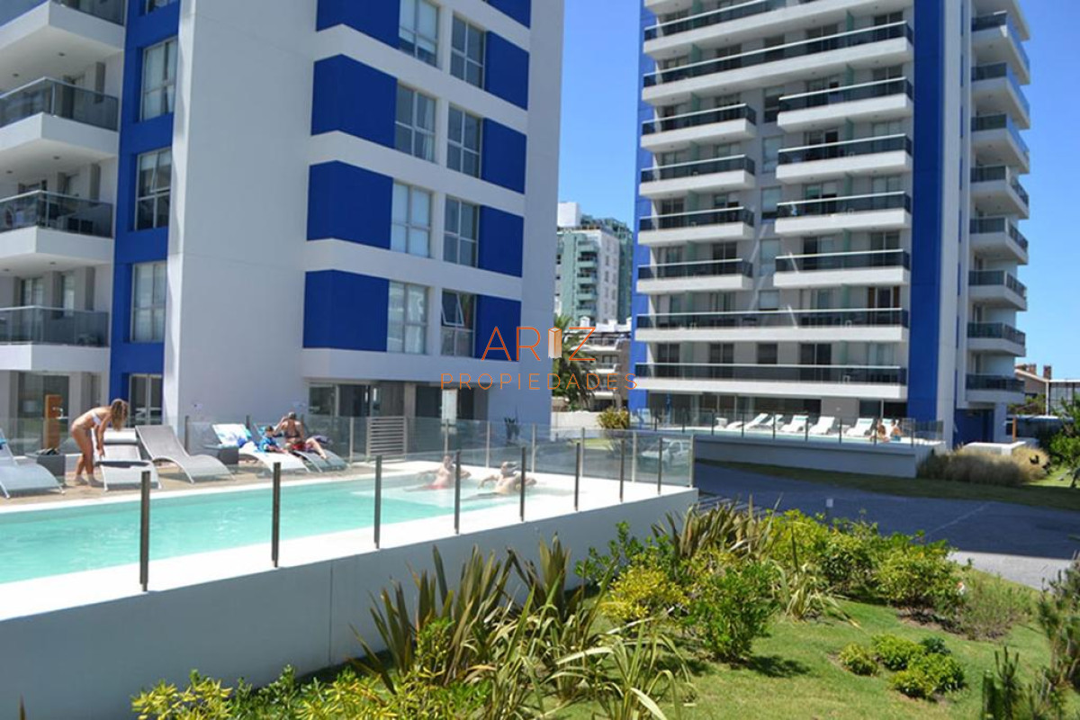 Apartamento ID.1902 - VENTA APARTAMENTO 2 DORMITORIOS 2 BAÑOS AIDY GRILL PUNTA DEL ESTE A PASOS DEL MAR