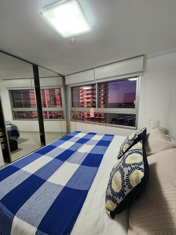 Apartamento ID.2134 - MIAMI BOULEVARD, PUNTA DEL ESTE, PLAYA MANSA, DOS DORMITORIOS , PRIMERAS PARADAS 