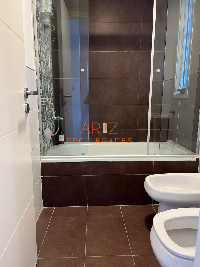 Apartamento ID.2147 - VENTA APARTAMENTO de 3 dormitorios en venta proximo al mar