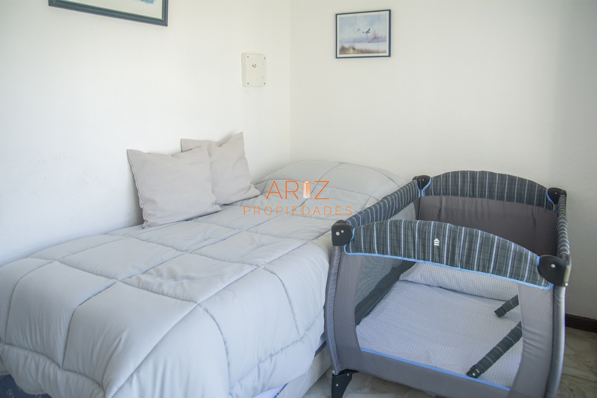 Apartamento ID.1676 - Apartamento en venta, Torre Fragata con hermosa vista al mar 3 dormitorios Punta del Este
