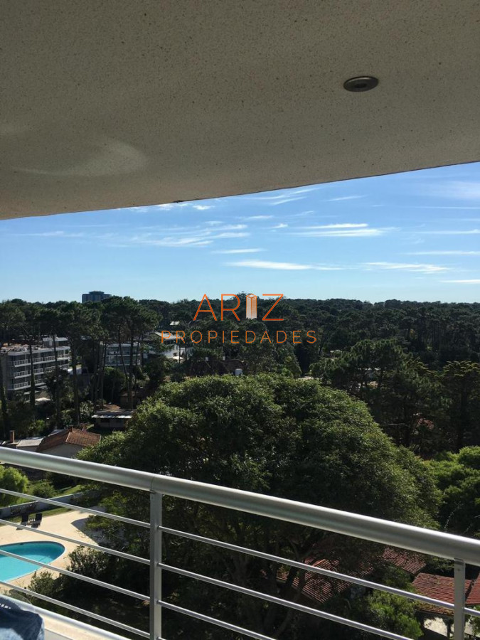 Apartamento ID.1860 - Venta apartamento de 1 dormitorio y medio en Roosevelt , Punta del Este 